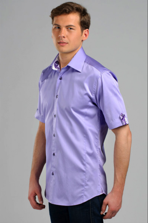 Фиолетовая рубашка навыпуск