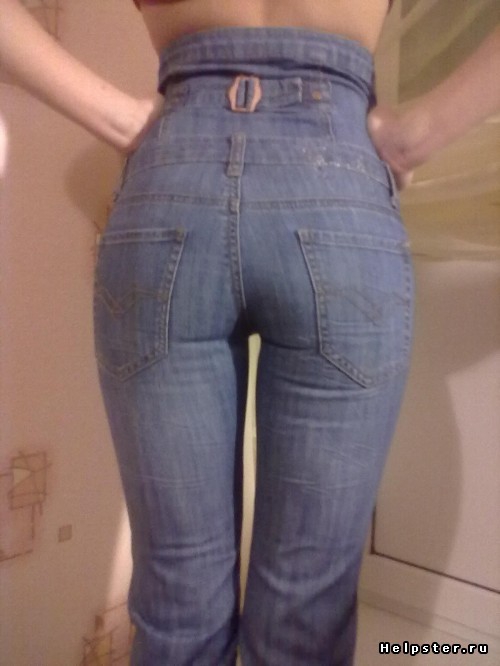 Высокие джинсы на талии